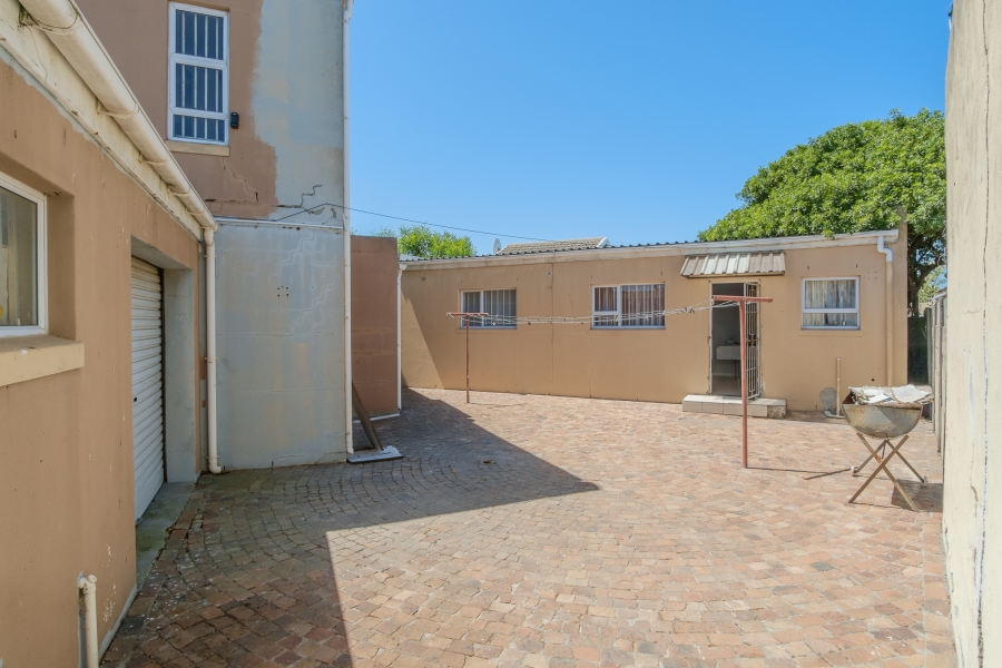 5 Bedroom Property for Sale in Ferness Estate Western Cape
